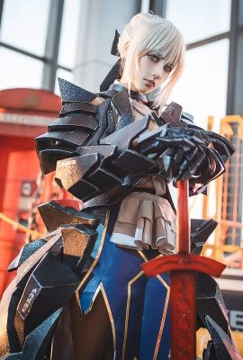 FATE Saber Artoria Alter Huke Ver @Detective Lily (Photographie : @全集鬼) (9P)