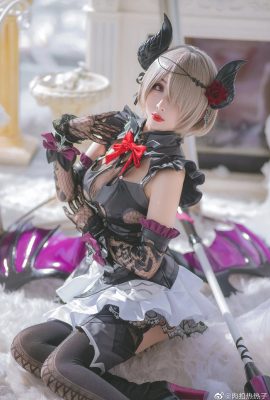 Honkai Impact 3 Rita Rossweisse réalisé par @Bingo Jiang (Photographie : @肉瓜热热子) (Firefly Animation et Game Carnival) (9P)