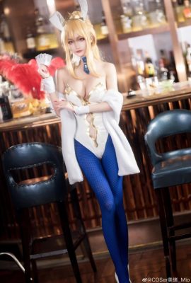 FGO Arturia Pendragon White Gun Dumb Bunny Girl @COSer Mio_Mio (9P)