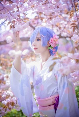 Re : La vie dans un monde différent de Zero Rem Yukata@缿天Shine (9P)