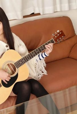 (Aino ねこ) Aider les guitaristes en difficulté financière (75P)