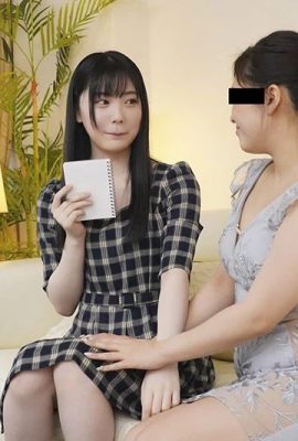 (GIF) Première tentative de Mio Ishikawa avec du savon corporel en mousse sur le tapis de service Soapland (15P)