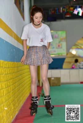 (Photographie de modèle Dasheng) No.096 Lili Roller Skating Girl (39P)