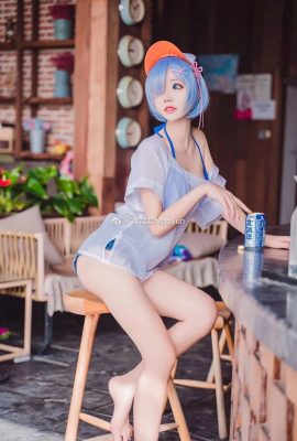 « Re : La vie dans un monde différent de zéro » Rem Cosplay (CN : Wang Yinglu_) (9P)