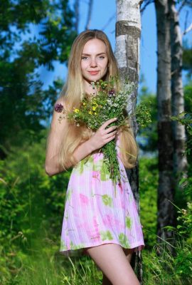 Beauté, tu es si belle avec ce bouquet, Chérie Liz (130P)