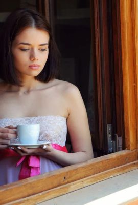 C'est l'heure du thé, les filles, et je veux une tasse aussi !