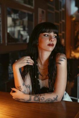 (Suicide Girls)11 septembre 2024 – Alyblackkk – Théorie hybride (48P)