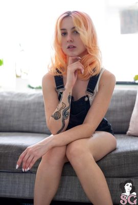 (Suicide Girls) Birdie – Tout simplement génial