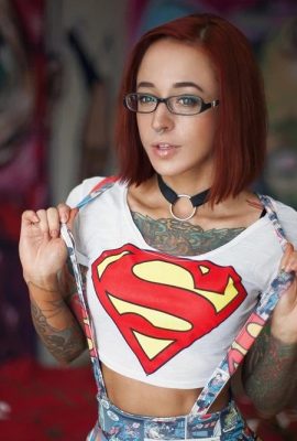 (Suicide Girls) JaneSinner – Laisse-moi te sauver