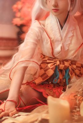 Momoko 《Kimono Shiranui》