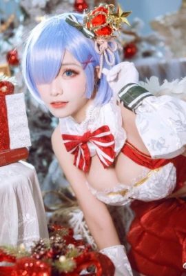 Rem Christmas ver belle et douce robe de Noël cn flow one (9P)