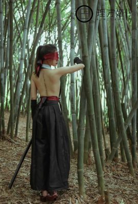 (Collection en ligne) Liwanji – La guerrière Wushu dans la forêt de bambous est exposée et urine pour se libérer (31P)