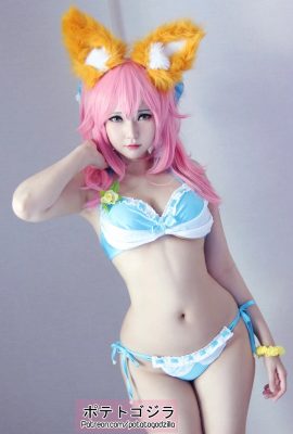 (Cosplay) Potato Godzilla – Tamamo Bikini (20 décembre 2021)