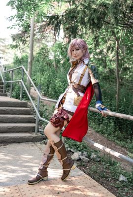 Luxlo Cosplay – Foudre